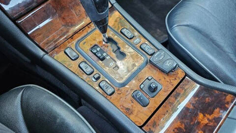 2001 Mercedes-Benz E-Class E 320