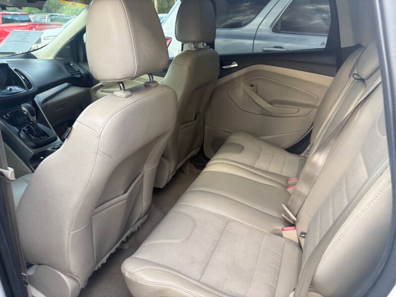 2016 Ford Escape SE