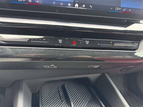 2025 BMW 5 Series 530i xDrive