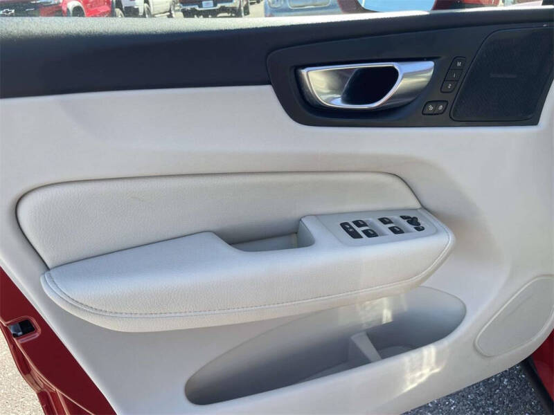 2020 Volvo XC60 T5 Inscription