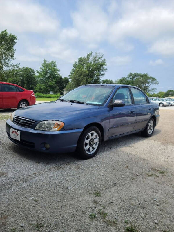 2003 Kia Spectra for sale at WESTSIDE GARAGE LLC in Keokuk IA