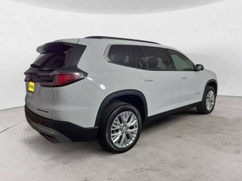 2024 GMC Acadia Elevation