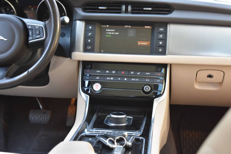 2017 Jaguar XF 20d Premium