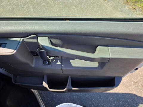2019 Chevrolet Express 2500