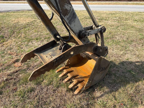 2018 Takeuchi TB260