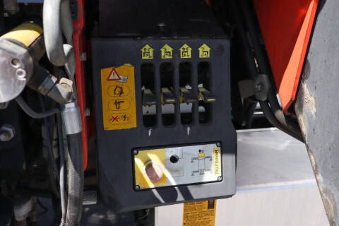 2013 Freightliner M2 112