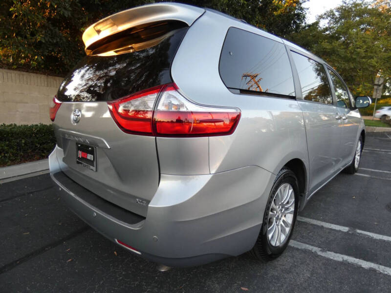 2015 Toyota Sienna