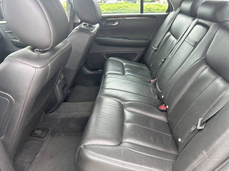 2011 Cadillac DTS Premium Collection