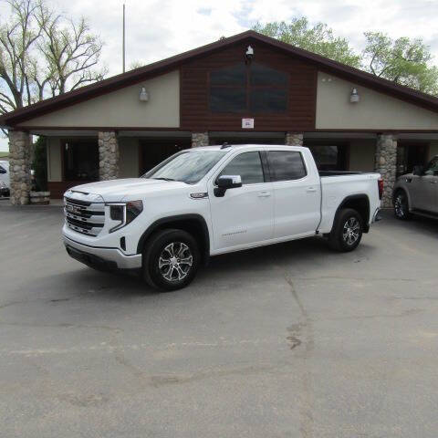 Used 2023 GMC Sierra 1500 SLE with VIN 1GTUUBED1PZ313321 for sale in Sheridan, WY