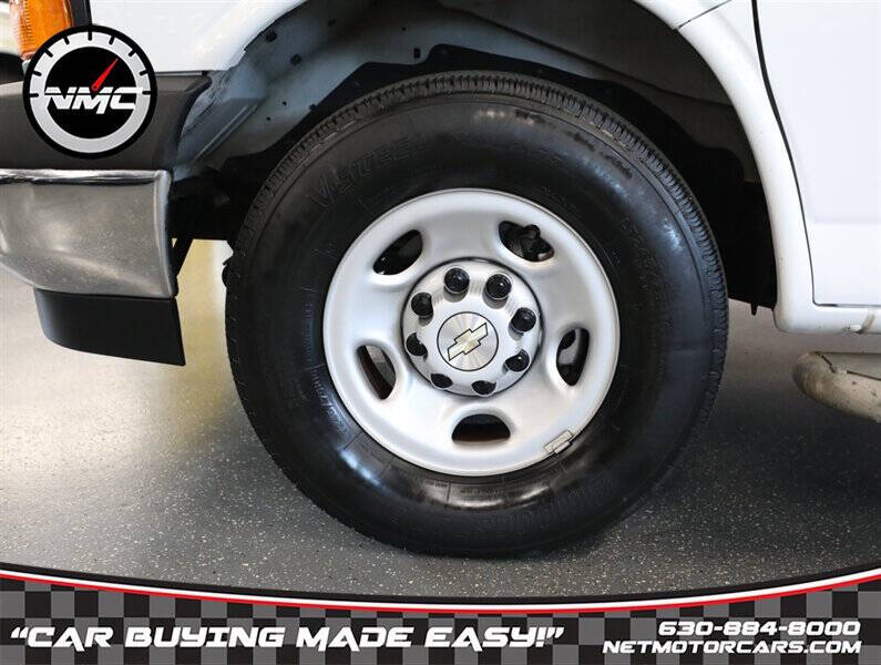 2022 Chevrolet Express 2500