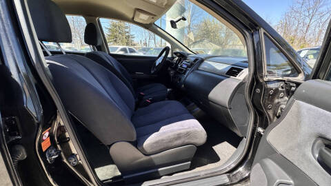 2008 Nissan Versa 1.8 S