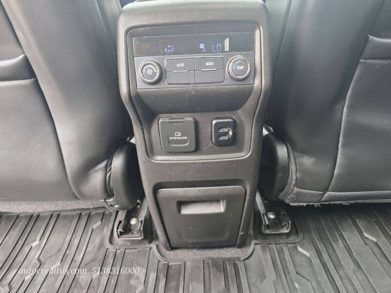 2017 GMC Acadia SLT-1