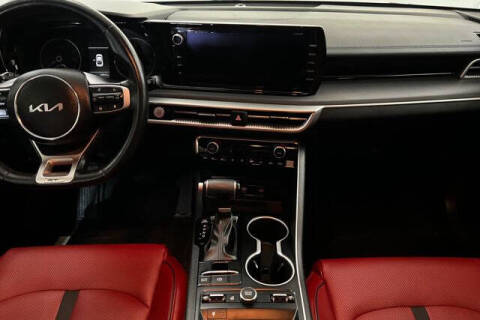 2023 Kia K5