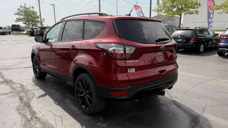 2018 Ford Escape SE