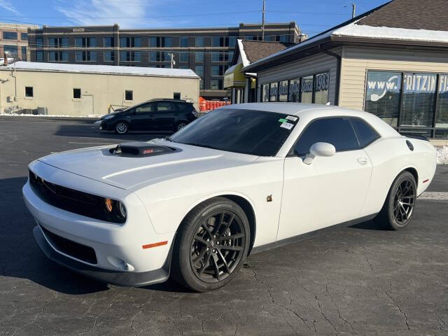 2021 Dodge Challenger