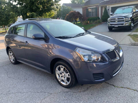 2009 Pontiac Vibe for sale at Via Roma Auto Sales in Columbus OH