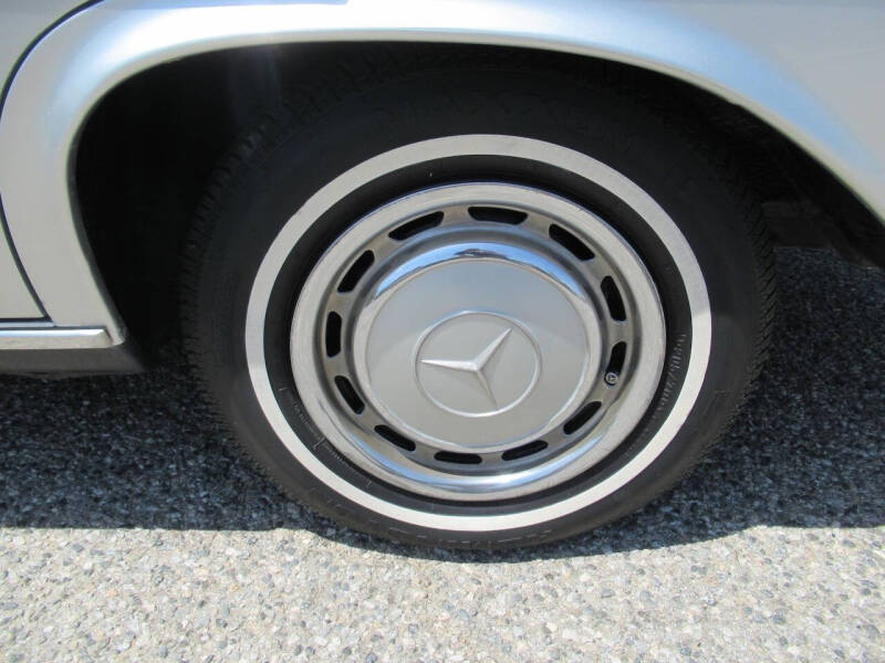 1970 Mercedes-Benz 280-Class
