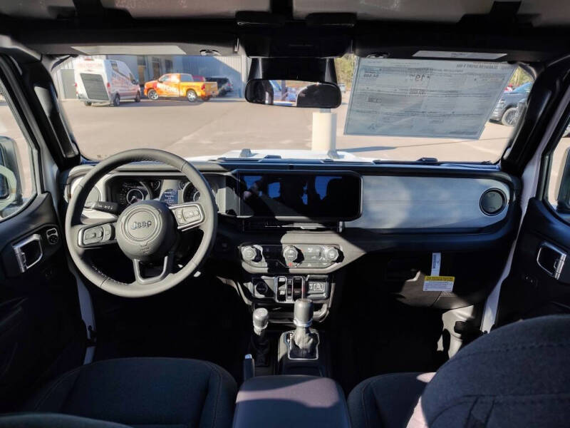 2026 Jeep Gladiator Sport S