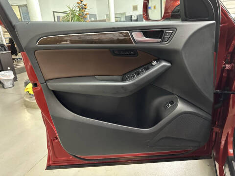 2015 Audi Q5 2.0T quattro Premium Plus