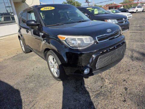 2016 Kia Soul +