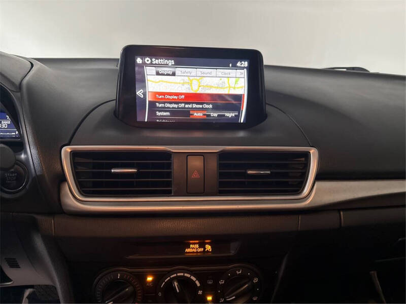 2018 Mazda MAZDA3 Sport