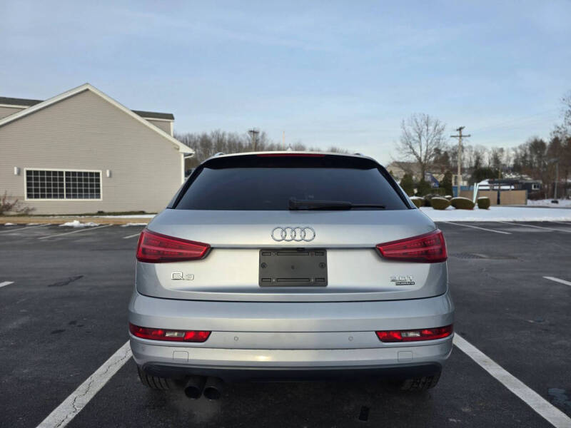 2017 Audi Q3 2.0T quattro Premium Plus