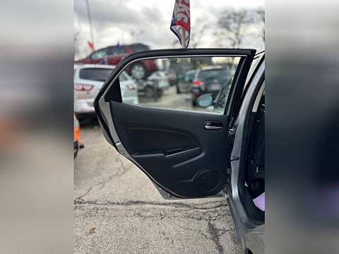 2013 Mazda MAZDA2 Touring