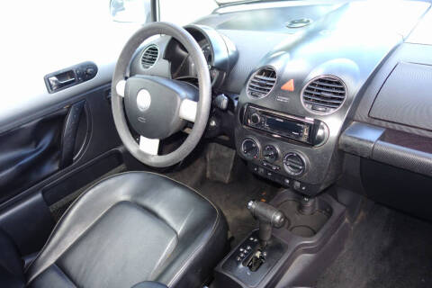 2006 Volkswagen New Beetle 2.5