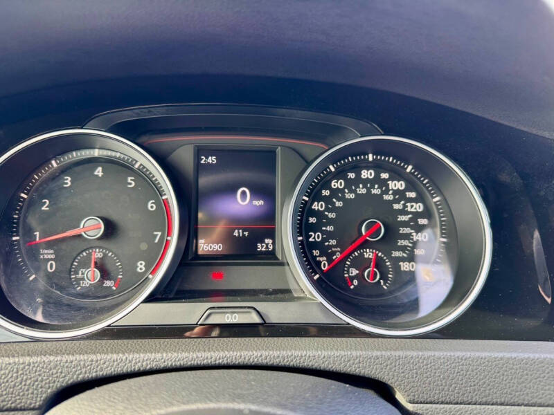 2018 Volkswagen Golf GTI S