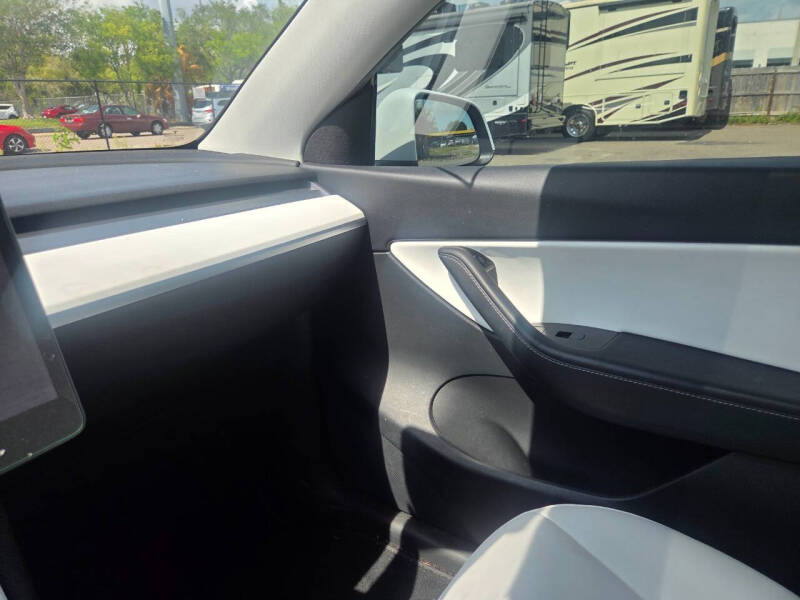 2021 Tesla Model Y Standard Range
