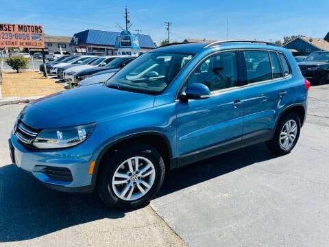 2017 Volkswagen Tiguan for sale at Sunset Motors in Manteca CA