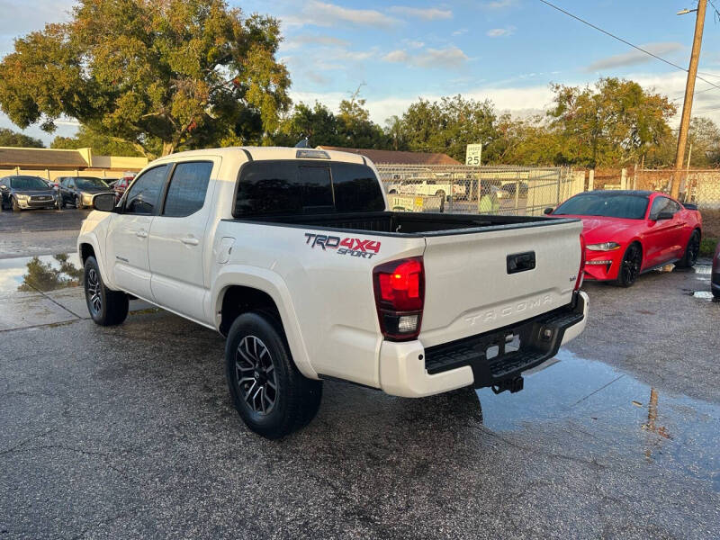 2023 Toyota Tacoma TRD Sport photo 4