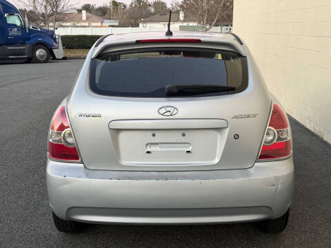 2010 Hyundai Accent GS