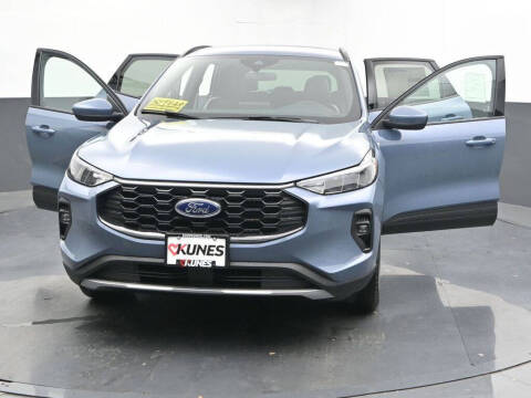 2026 Ford Escape Hybrid ST-Line Select