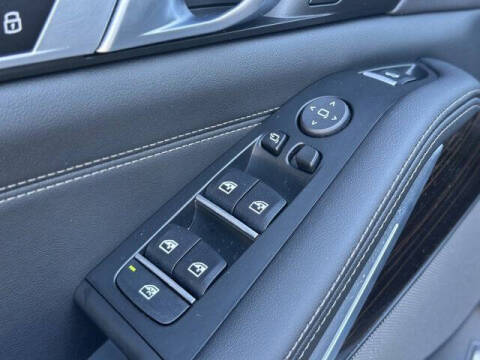 2025 BMW X5 xDrive50e