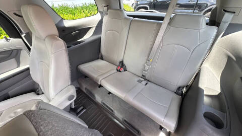 2016 GMC Acadia SLT-1