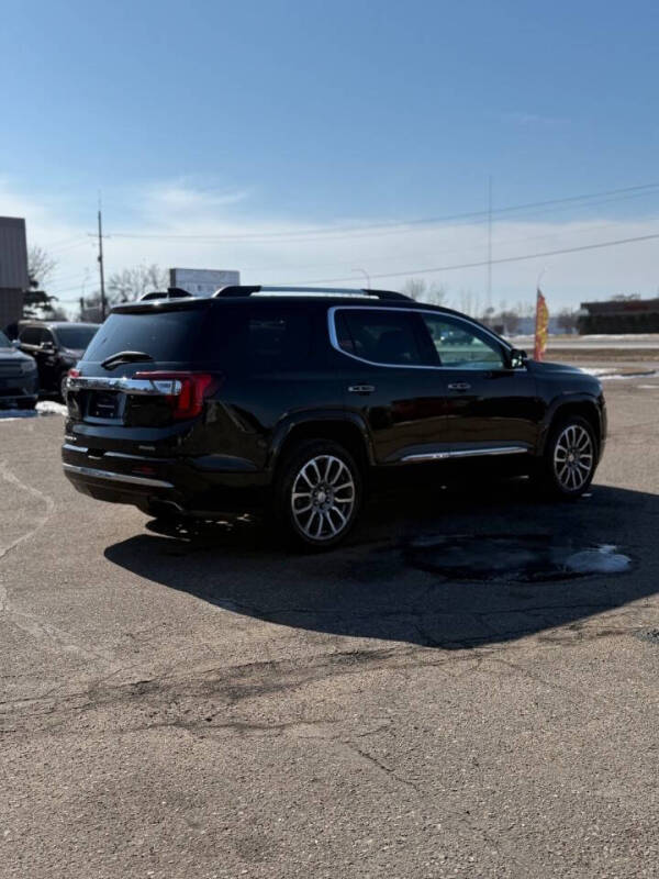 2021 GMC Acadia Denali