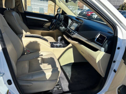 2014 Toyota Highlander XLE