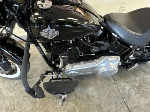 2017 Harley-Davidson Softail Slim