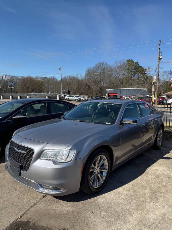 2017 Chrysler 300 C