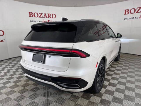 2025 Lincoln Nautilus Hybrid Reserve