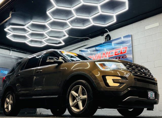 2016 Ford Explorer XLT's photo