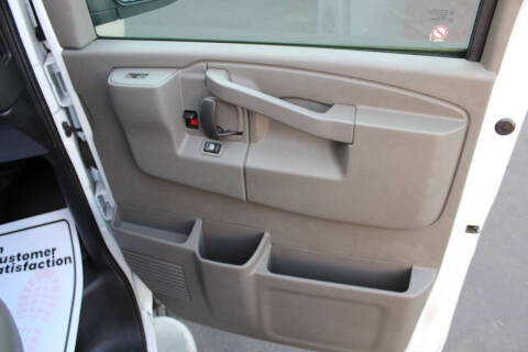 2023 GMC Savana 2500