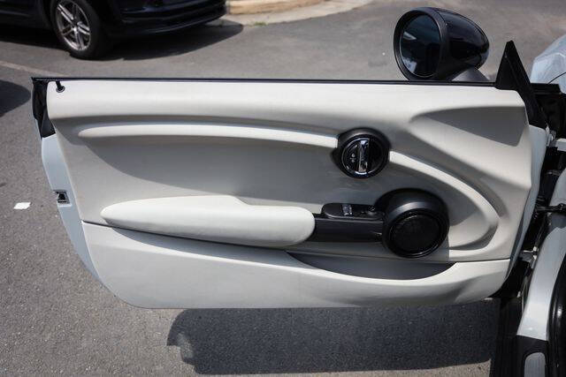 2016 MINI Hardtop 2 Door Cooper