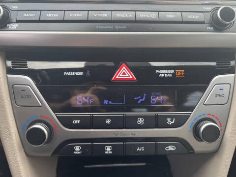 2018 Hyundai Elantra