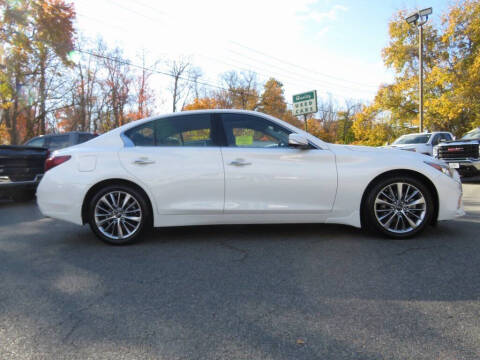 2022 Infiniti Q50 Luxe