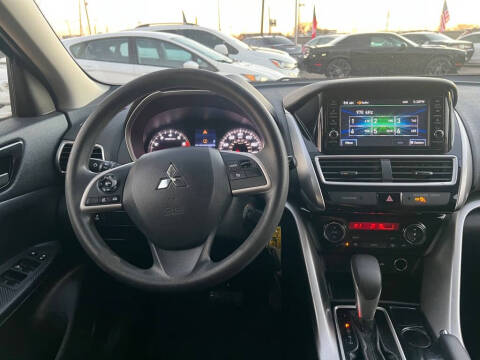 2020 Mitsubishi Eclipse Cross ES