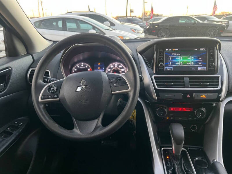 2020 Mitsubishi Eclipse Cross ES