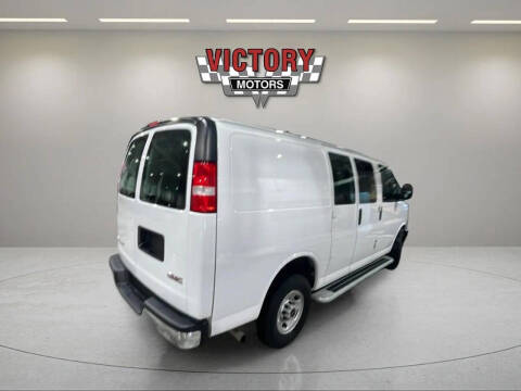 2024 GMC Savana 2500