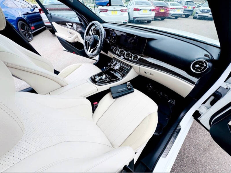 2019 Mercedes-Benz E-Class E 300